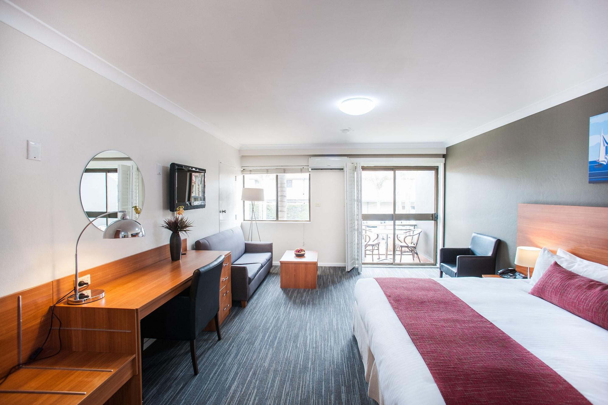 Ramada Hotel & Suites By Wyndham Cabramatta Eksteriør bilde