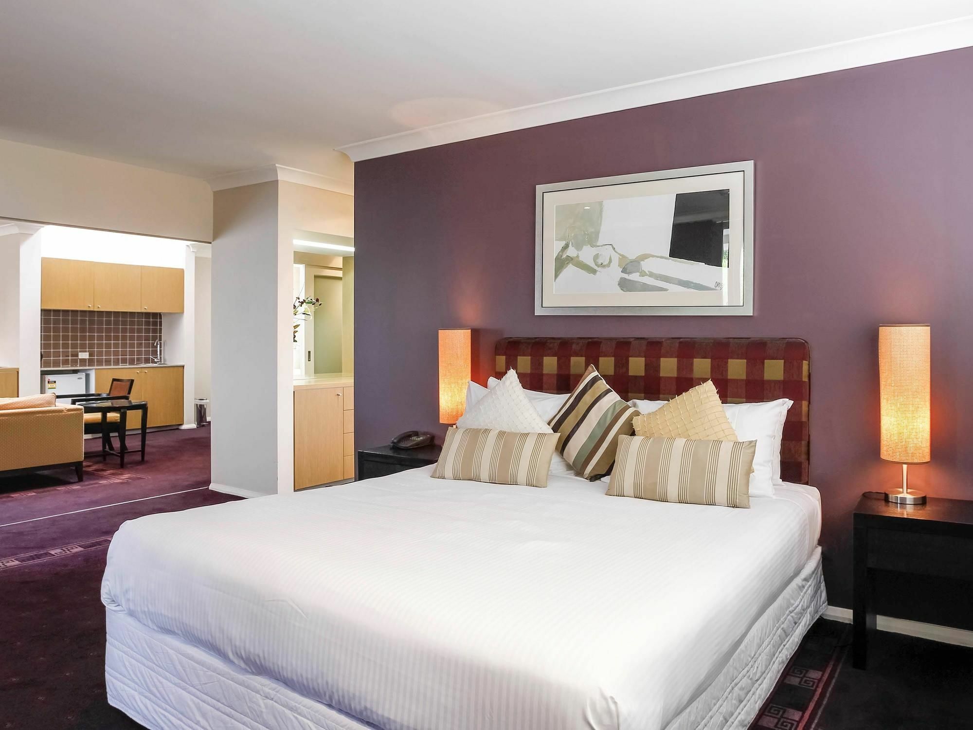 Ramada Hotel & Suites By Wyndham Cabramatta Eksteriør bilde